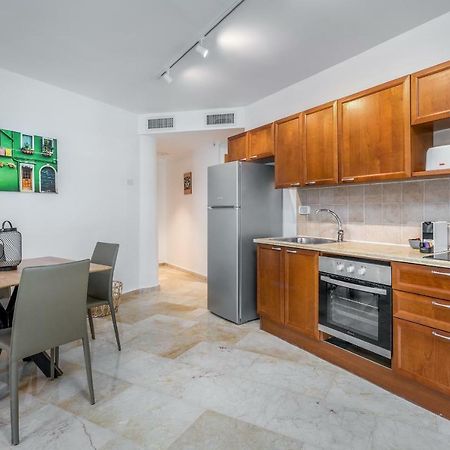 Dizengoff Square Superb 1 Bedroom With Balcony Tel-Aviv Kültér fotó